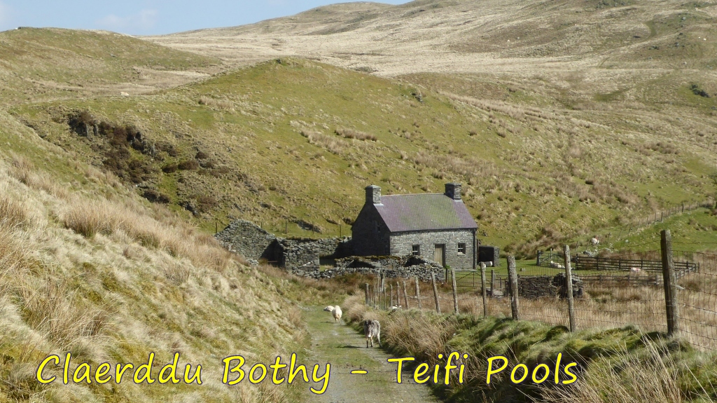 Claerddu Bothy - Tefifi Pools